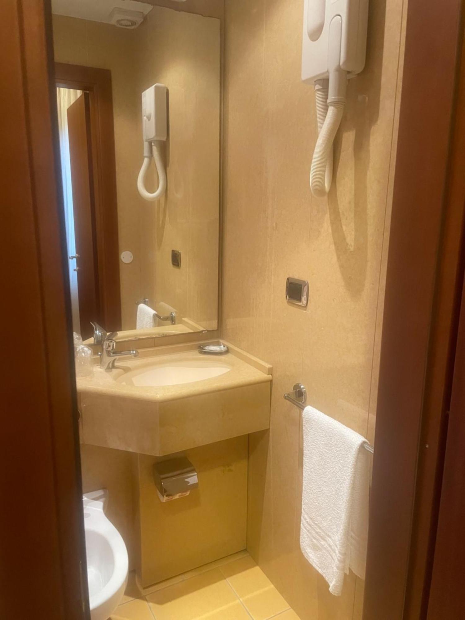Hotel Mondial Rapallo Pokoj fotografie